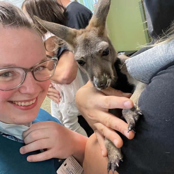 Meet your Posher, Elena - Picture 4 of 14